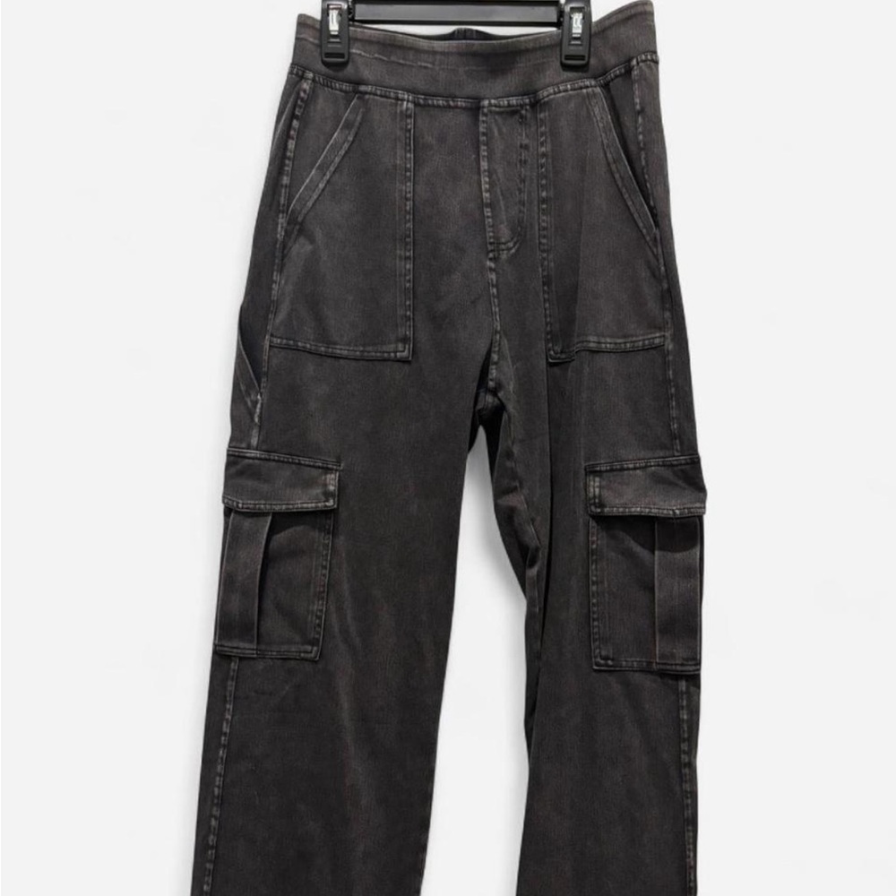 Women’s Black/Grey Cargo Pants